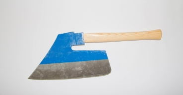 Broad-axe "G",  Ash-handle, for left handler, ca 32-40 cm, 2-2,500g